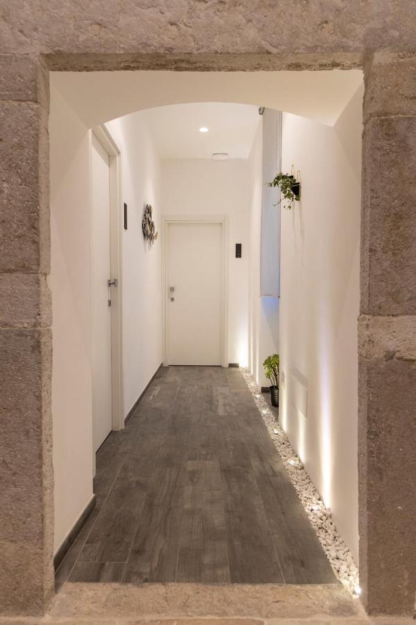 Porta Vetere - Boutique Rooms Trani Exterior photo